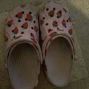 strawberry crocs